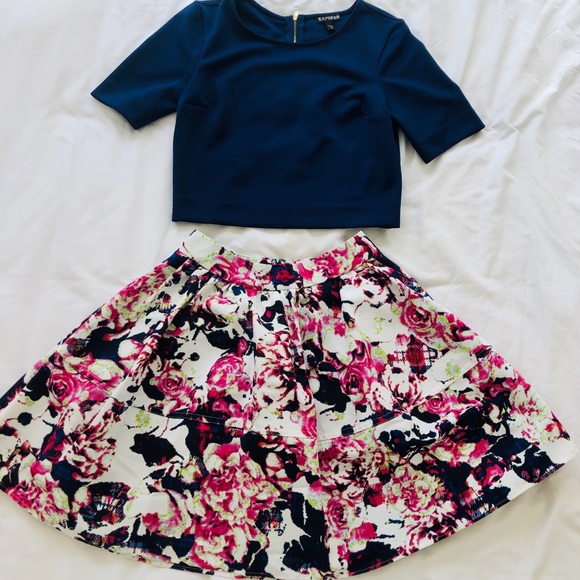 Floral skirt and crop top - Picture 2 of 4